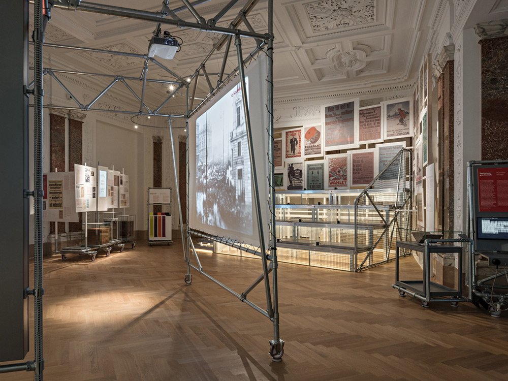 2018 Haus der Geschichte Österreich - Aufbruch ins Ungewisse © Hertha Hurnaus
