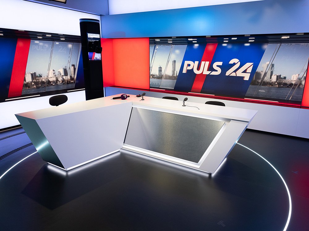 2021 – PULS 24 – Studio © PULS 24 – Michael Edelmayer