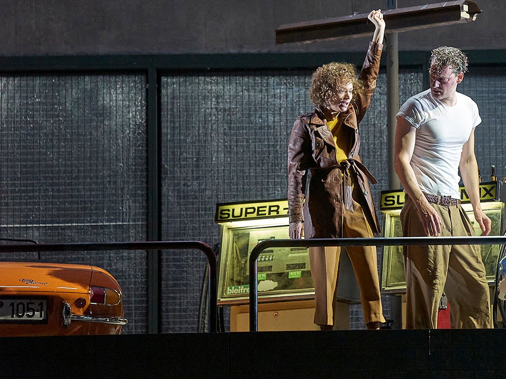 2023 – Burgtheater – Kasimir und Karoline © Matthias Horn