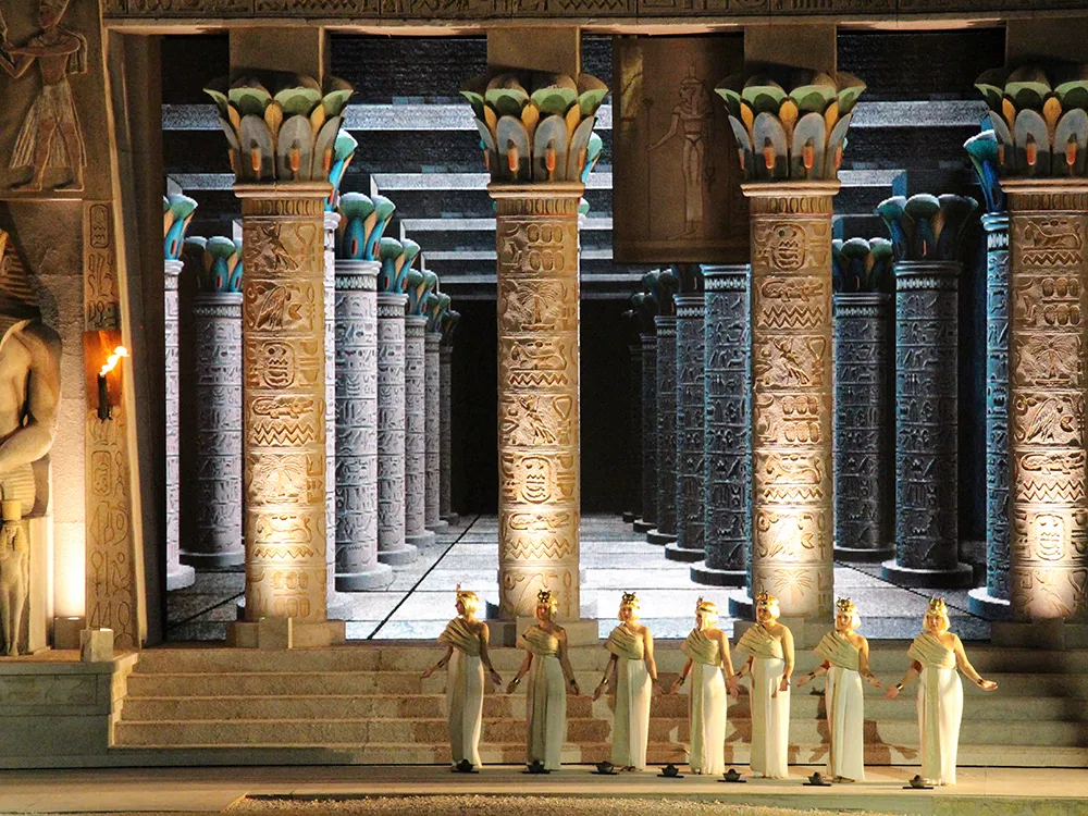 AIDA